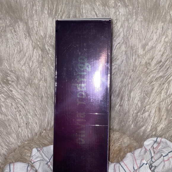 Stanley x Olivia Rodrigo Quencher H2.0 FlowState 40 oz Tumbler, Brand New in Box - Picture 5 of 7